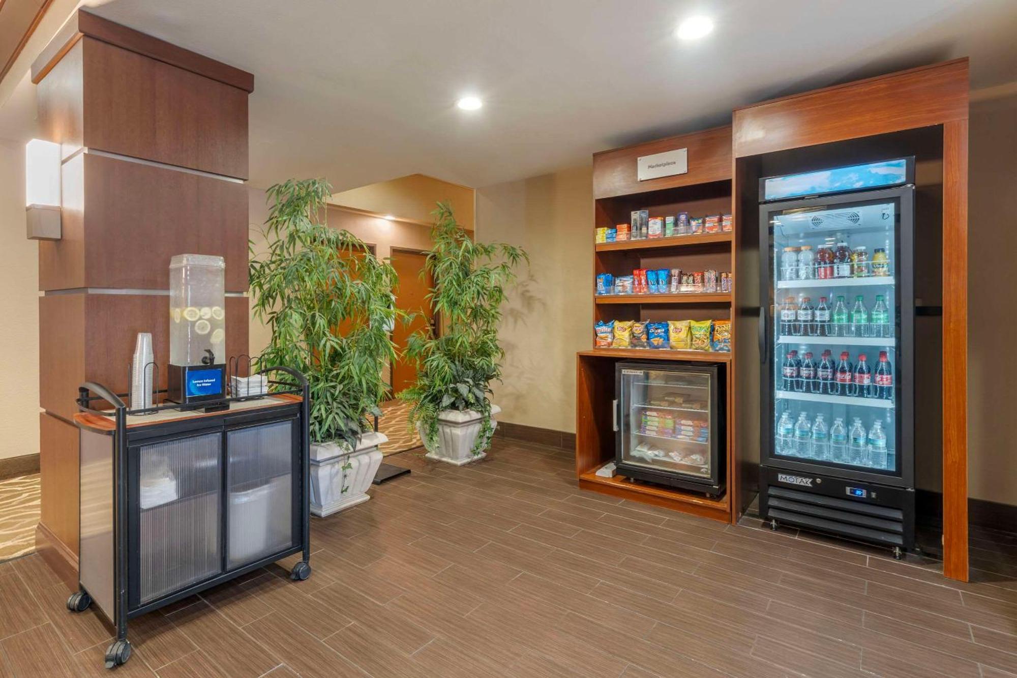 Comfort Suites Mckinney-Allen Bagian luar foto