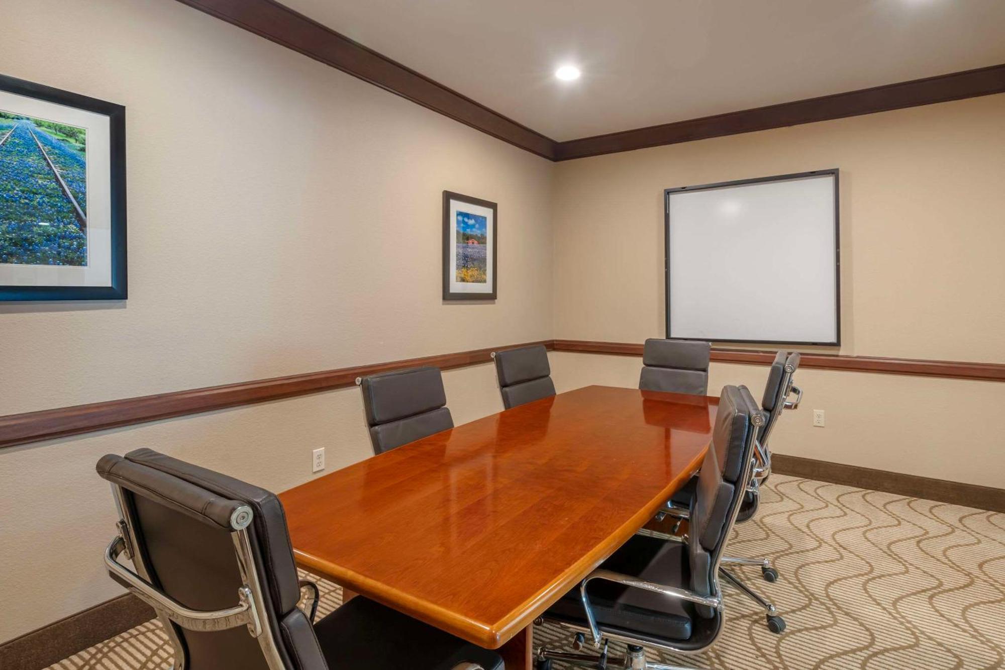 Comfort Suites Mckinney-Allen Bagian luar foto