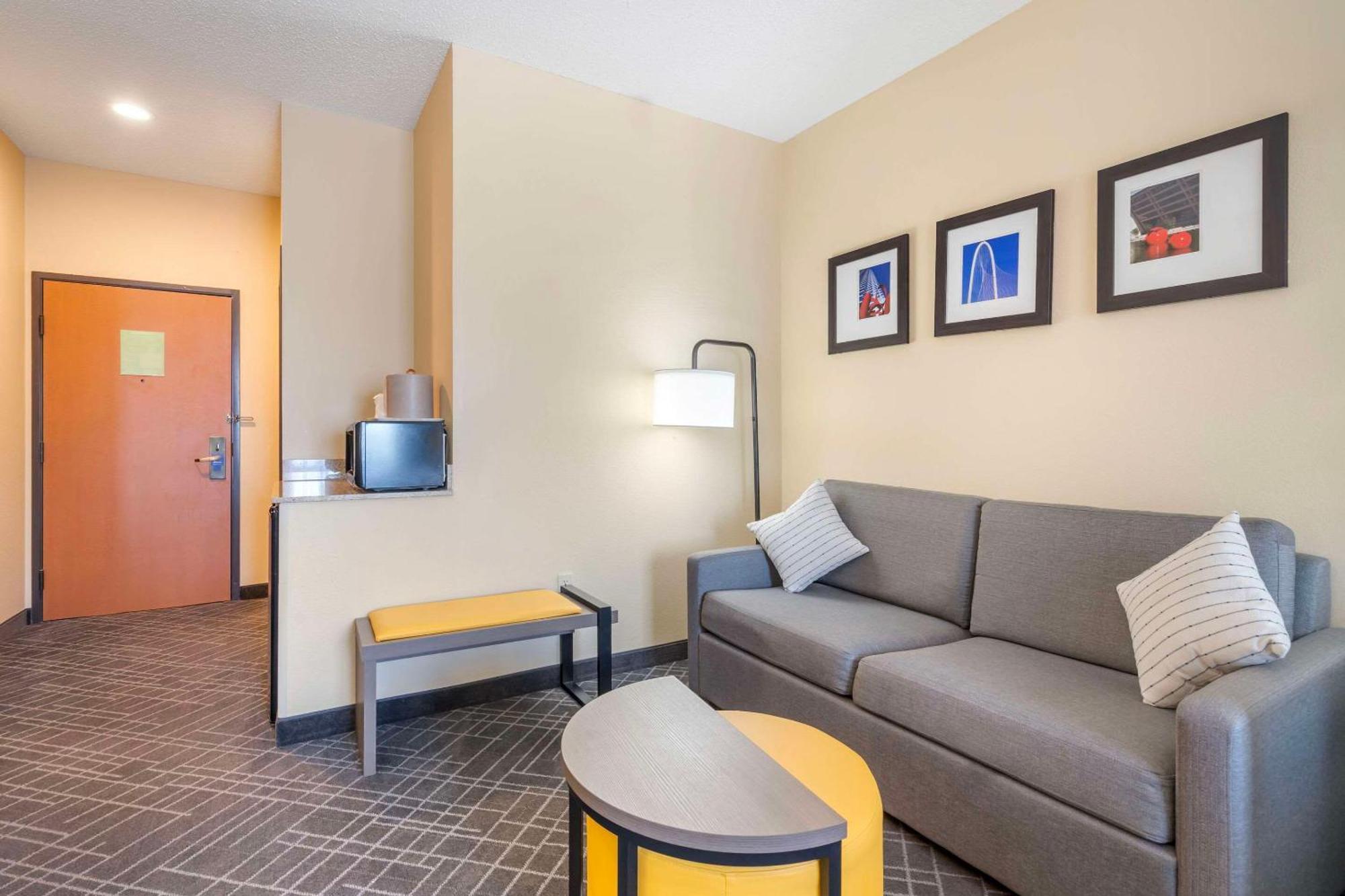 Comfort Suites Mckinney-Allen Bagian luar foto